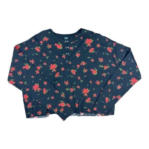 Wild Fable Cropped Henley Long Sleeve Shirt Size M - Picture 1 of 9